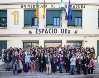 Personal de las Unidades de Cultura Científica españolas en la última reunión ComCiRed en Cáceres