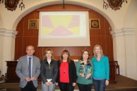 De izqda. a dcha. Ricardo Crdoba, Rosario Mrida, Susana Rodrguez, Mara Rosal y Ftima Rodrguez