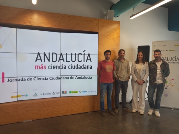 Pablo González, José Guerrero, Rocío Serrano y Faustino Habas, de los proyectos DehesAlert e IncluScience-Me en la I Jornada de Ciencia Ciudadana en Andalucía