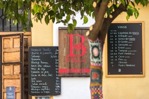 Bar El Barón donde se celebrarán las tertulias científicas los días 26 y 27 de mayo.